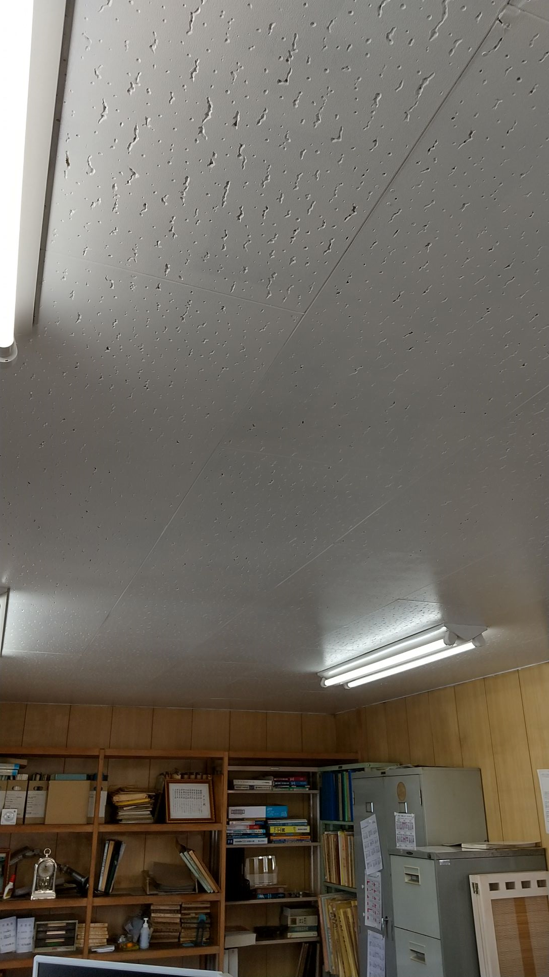 伊藤工業所,事務所,天井塗装後,